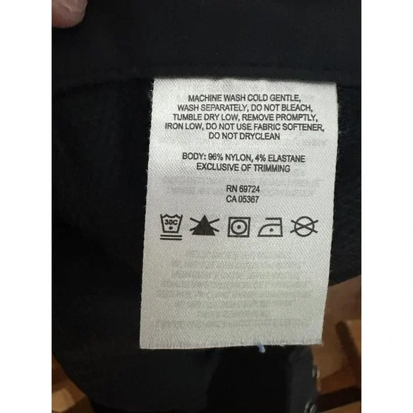 Columbia Shorts Womens 8 Black Omni-Shield Hiking Quick Dry Stretch Nylon Trail - Picture 4 of 9